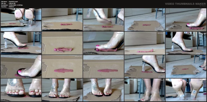 He Becomes Flat Under My Rtansparent Sabot, Really Flat - ITALIAN GIRLFRIEND / AMATORIAL CRUSH CUPS - MP4