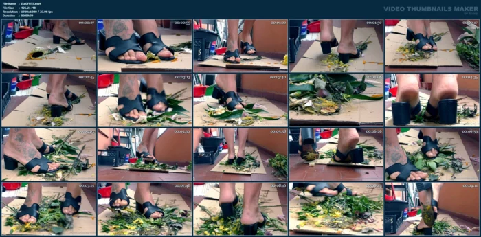 My Boyfriend Gives Me This Bouquet Of Flowers For A Special Moment - ITALIAN GIRLFRIEND / AMATORIAL CRUSH CUPS - MP4