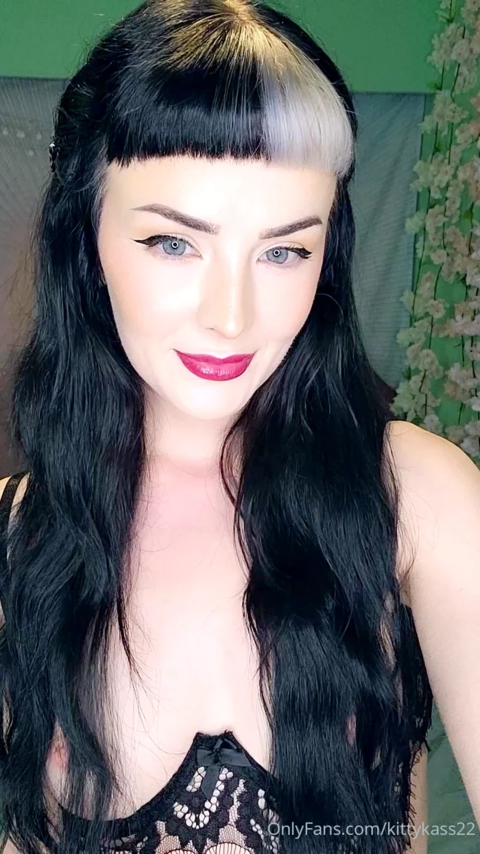 Stroke Your Cock For Me... Yeah I Want All Of That Load. Yeah I Want All Of That Load - KASSY PREMIUM / KITTYKASS22 / MISTRESS KASSY - MP4
