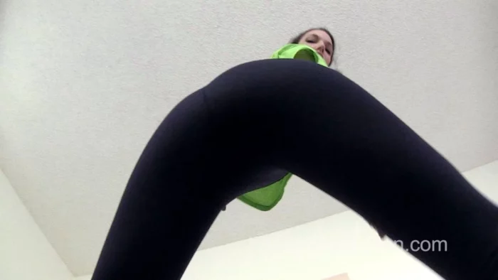 Farting - POV Sniffing After The Gym With Silvia Rubi - KELSEYOBSESSION - MP4