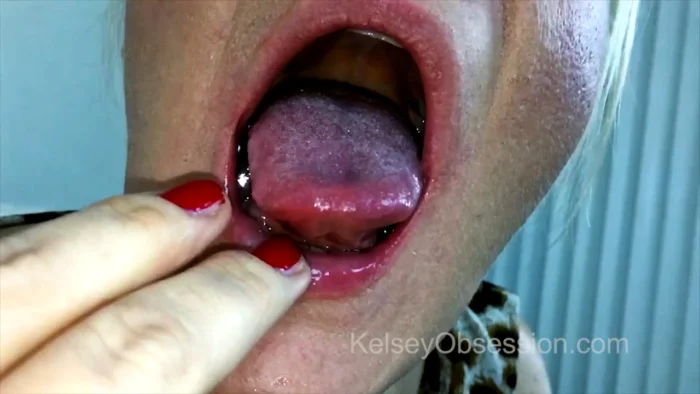 Tongue Fetish - Whitney Morgan's Slow-Motion Teasing - KELSEYOBSESSION - MP4