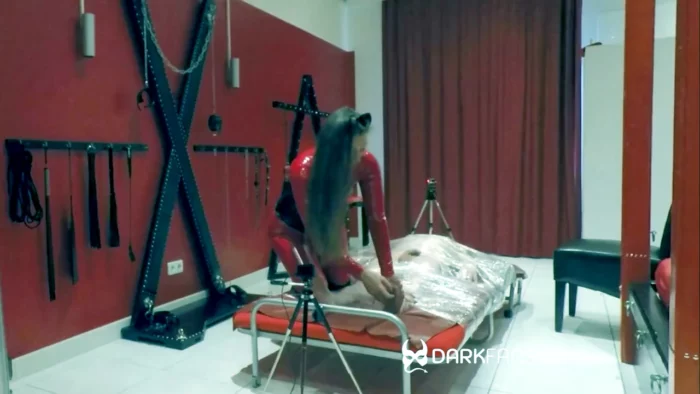 Foil Wrap Part 3 - LADY AMRAPALI - MP4
