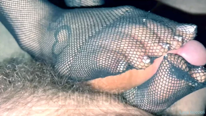 Footjob - With Fishnets &Amp; Bare Soles - LANA NOCCIOLI - MP4