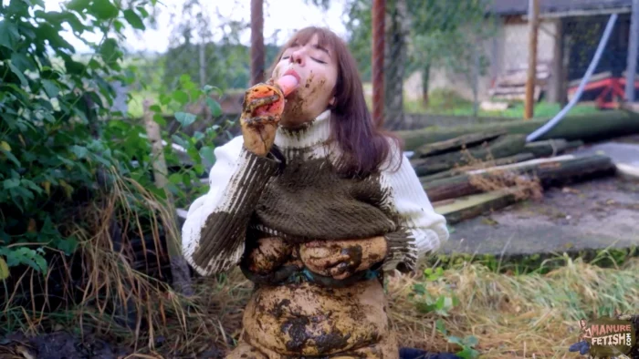 Fun In The Manure Pit - MANUREPORN / MANUREFETISH - MP4