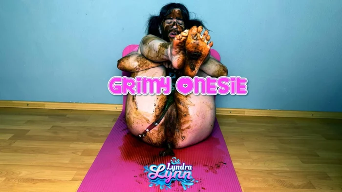 Lyndra Lynn – Greasy Onesie - MANUREPORN / MANUREFETISH - MP4