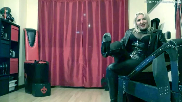 For Leather Lovers - MISTRESS JOHANNA MADRID - MP4