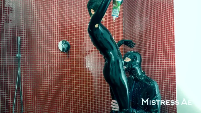 Latex Catsuits Shower Fun - Splashing, Shining, And Milky Play - MISTRESS AE - MP4