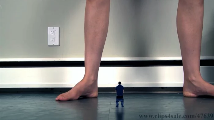 Crushed By A Stripper - PARAPHILIA51 - MP4