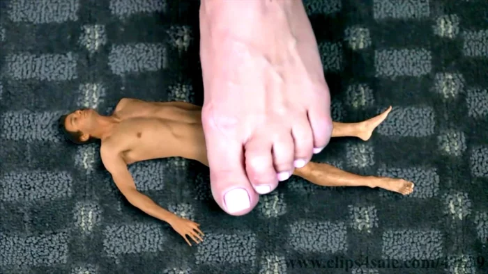 Cum Under My Giantess Foot - PARAPHILIA51 - MP4