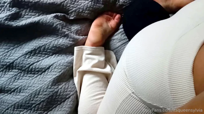 You're Such A Little Loser, Stuck Under My Ass, Sniffing My Farts - QUEEN SYLVIA - MP4