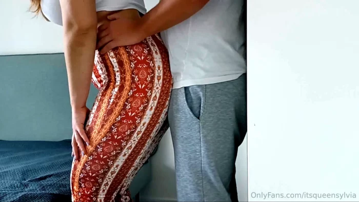 He Gets Super Hard And Excited From My Stinky Gas - QUEEN SYLVIA - MP4