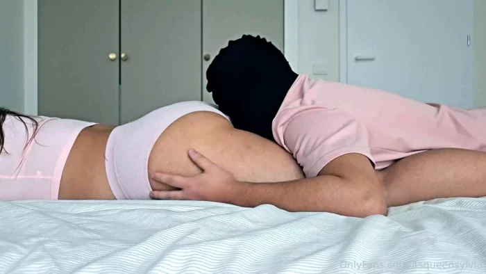 Ready For A Breath Of Fresh Farts? - QUEEN SYLVIA - MP4