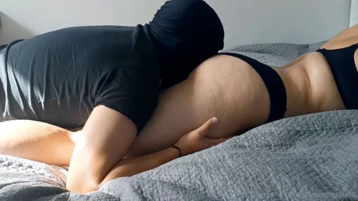 Slave Who Will Take Every One Of Your Farts When You're Very Gassy - QUEEN SYLVIA - MP4