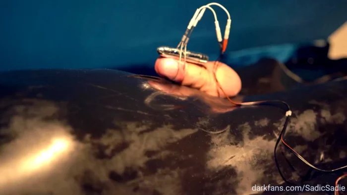Edging In Vacuumbed With Electro, Toys Combined With Some Hand Deepthoating And Loads Of Spit - SADIC SADIE - MP4