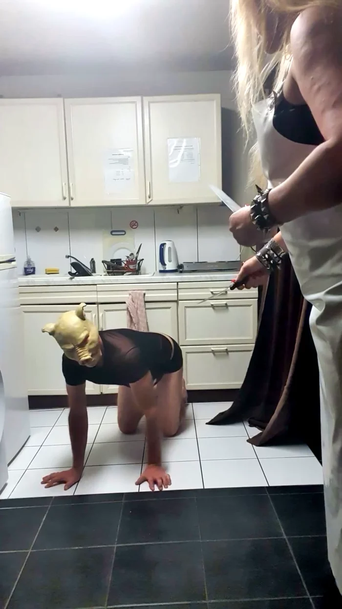 I'm Going To Slaughter My Pig - SCATDOMINA / MISTRESS JESSICA / DOMINA SCHWEIZ - MP4