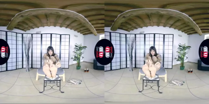 Vr Foot Fetish - Busty Elf Princess Tokyo Shows Us Her Hot High Heels And Her Restless Feet In Tight Pantyhose - SEXLIKEREAL - MP4
