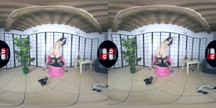 Vr Foot Fetish - Big Ass Babe With An Amazing Ass Scarlett Enjoys Stuffing Her Dildo Deep Inside Her Shaved Muff In Vr - SEXLIKEREAL - MP4