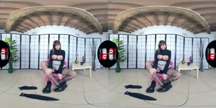 Vr Foot Fetish - Dazzlingly Beautiful Tokyo Takes Off Her Dr. Martens Boots - Tattooed Brunette With Great Legs In Stockings - SEXLIKEREAL - MP4