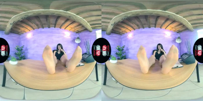 Vr Foot Fetish - Sexy Secretary Lilian Seduces You With Her Feet In The Office - SEXLIKEREAL - MP4