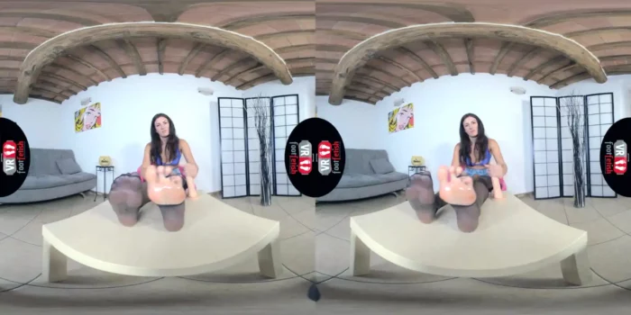 Vr Foot Fetish - Jaw-Droppingly Sexy Lilian Tells You How To Jerk Off - Foot Fetish JOI - SEXLIKEREAL - MP4