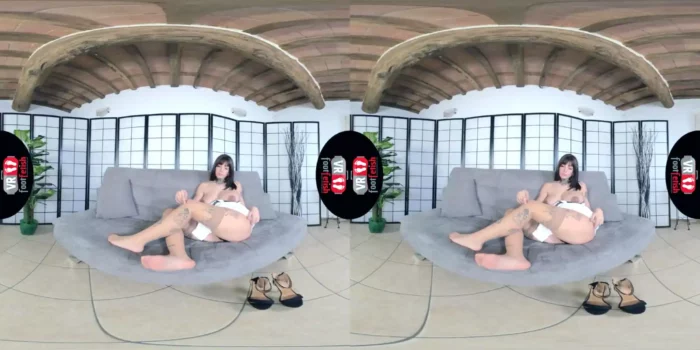 Vr Foot Fetish - Stunning Brunette Tokyo Lures You With Her Luscious Feet - Foot Fetish Virtual Reality Video - SEXLIKEREAL - MP4