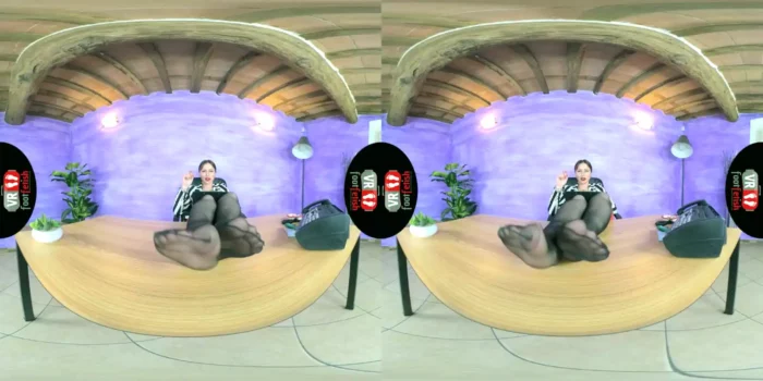 Vr Foot Fetish - Hot Hr Manager Ammalia Seduces You During Job Interview - Hot Brunette Indulges Your Foot Fetish - SEXLIKEREAL - MP4