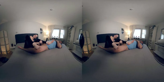Sabdeluxe - Cum Eating Footplay - SEXLIKEREAL - MP4