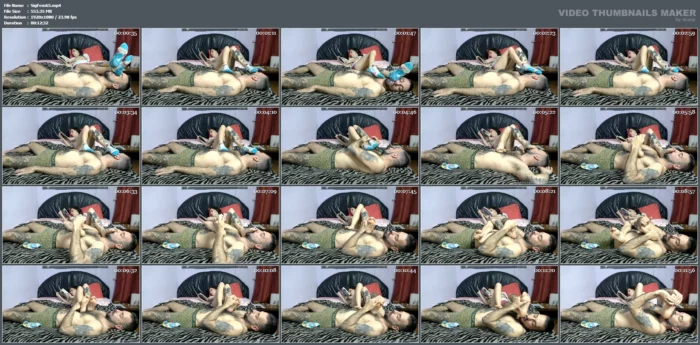 Smelly Socks And Feet In Your Face With Miss Musa - SIGMA FEMDOM - MP4