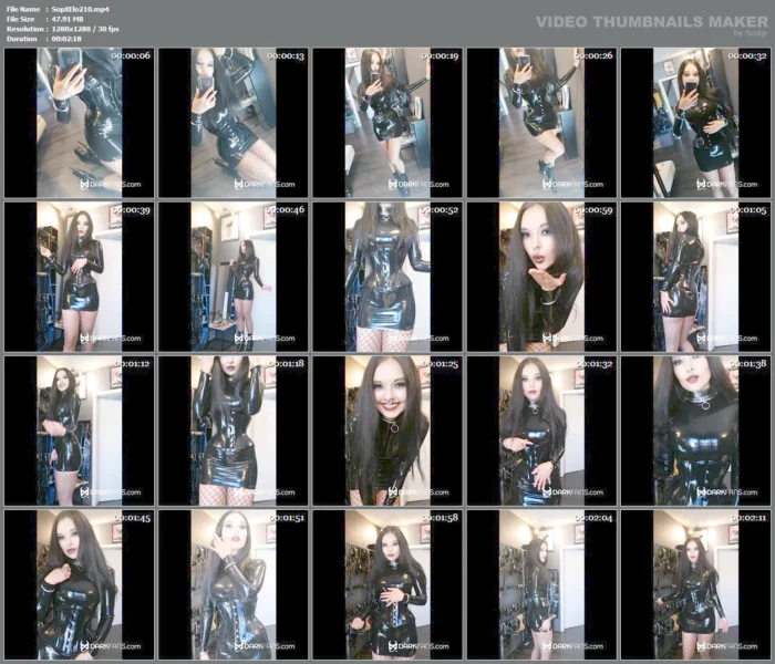Selfie Video In Latex In Front Of The Mirror 3 - SOPHIE ELODIE / SOPHIE MARTIN - MP4