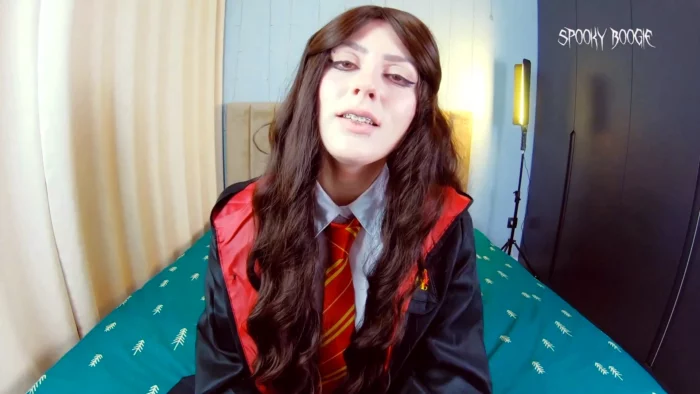 POV Hermione Granger Seduces You And Asks To Fuck Her Ass - SPOOKY BOOGIE - MP4
