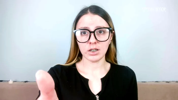 POVnerdy Girl Invited You To A Date And Farted In Your Face - SPOOKY BOOGIE - MP4