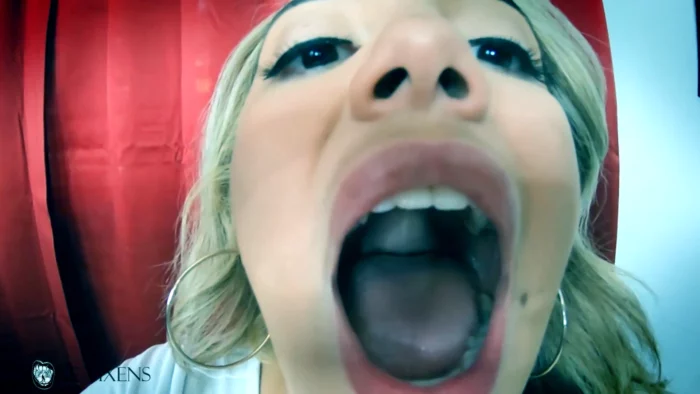 Nika Venom In Scene: Vore Huntress - VORE VIXENS - MP4