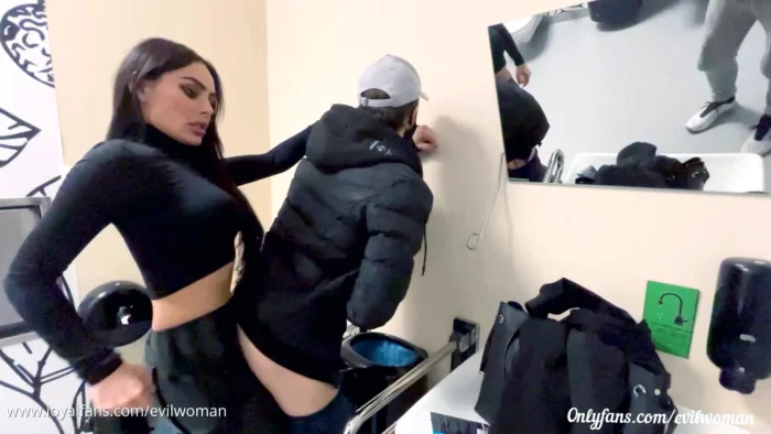 Strapon Fucking In Famous Furniture Store - EVIL WOMAN / FCHDOMMES / FETISH CHATEAU DOMMES - MP4