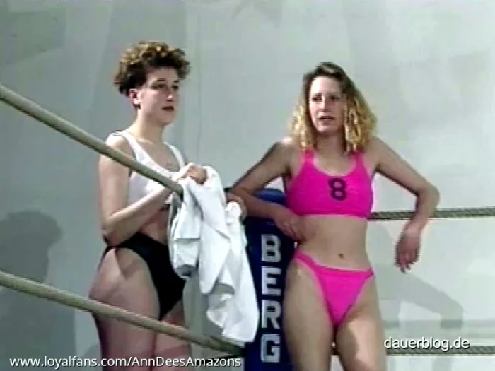Freestyle Wrestling Gabi Vs Stefanie - ANNDEES AMAZONS - MP4