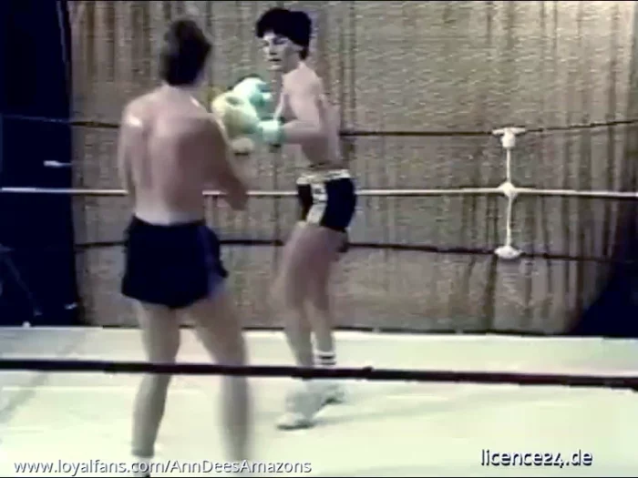 Two Giant Women, Doris And Birgit Are In The Boxing Ring - ANNDEES AMAZONS - MP4