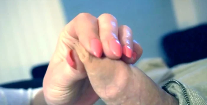 Foreskin Play With Soft Dick - AQUA POLA / CYNTIA CYMES - MP4