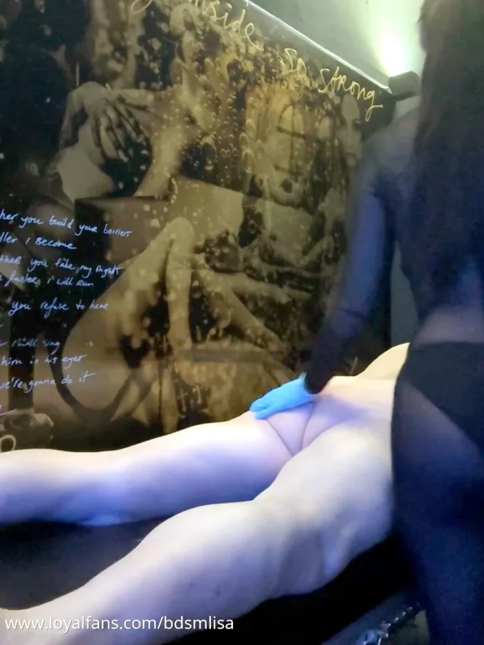 Love The Stars - BDSM LISA / DOMINATRIX LISA / FETISHLATEX LISA - MP4