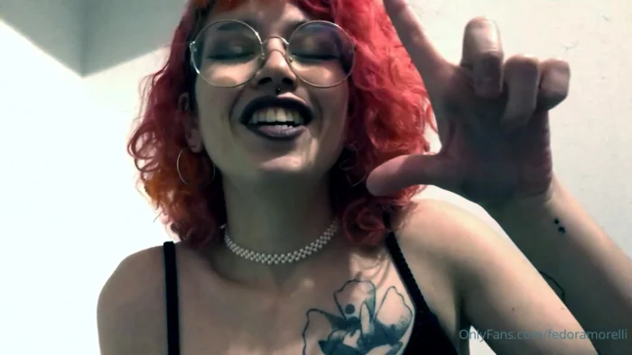 Cum On My Middle Finger! Verbal Humiliation In English - DIOSA MORELLI / FEDORA MORELLI FETISH QUEEN - MP4