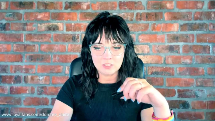Jingle All The Way - A Long Winter's Night Leads To An Unexpected Reward - DOMME CLAIRE - MP4