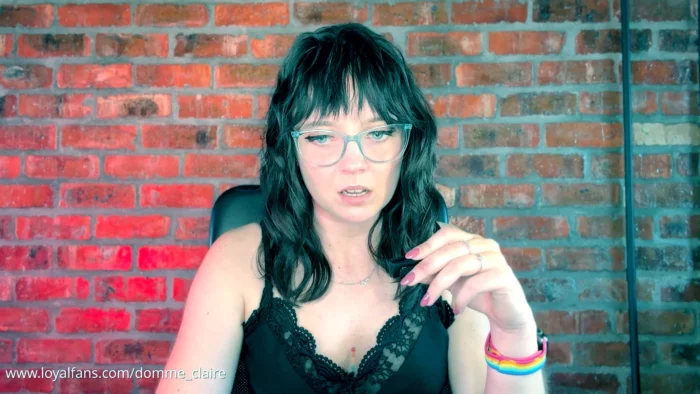 Owen Craves To Worship And Pleasure His Goddess - DOMME CLAIRE - MP4