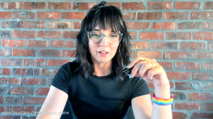 Search History - DOMME CLAIRE - MP4