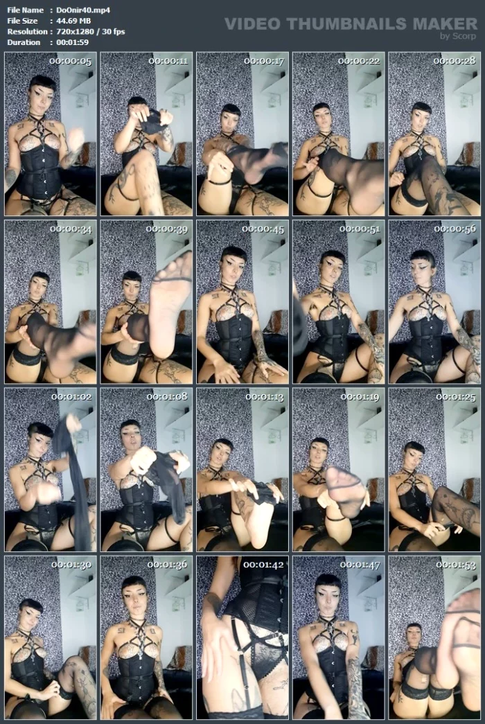 I Sensually Take Off My Stockings And Socks Until I Reveal My Beautiful And Erotic Feet To You - DOMINATRIX ONIRIKA / DOMINA ONI HANNYA - MP4