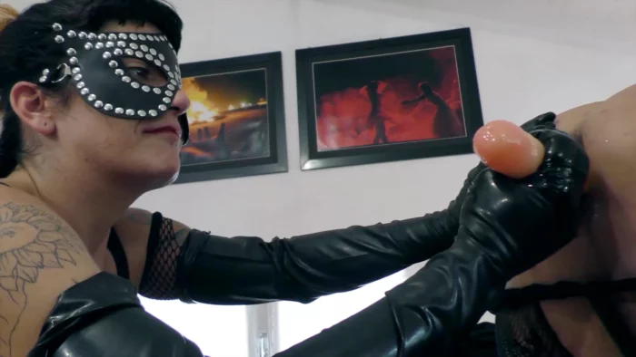 Miss Karlin Play Hard With Old Slave - FETISH BEAR PRODUCTIONS - MP4