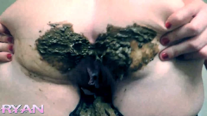 Victoria Secret Swimsuit Accident - GODDESS RYAN SCAT - MP4