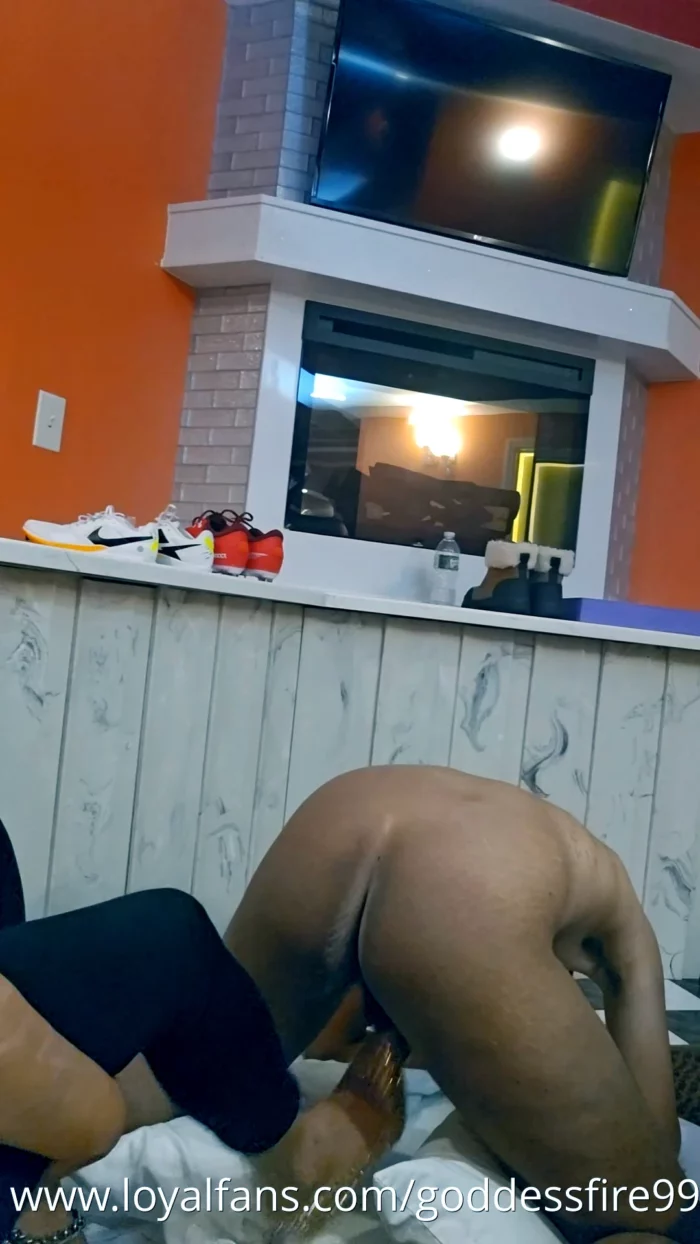 Ballbusting With Spiked Silver Heels - GODDESS FIRE - MP4