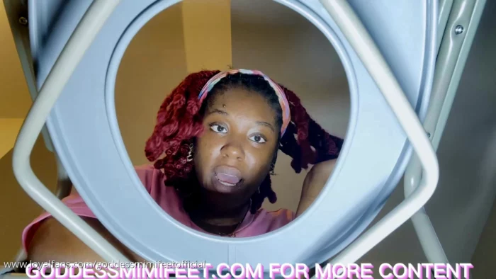 Human Toilet Humiliation - GODDESS MIMI FEET - MP4