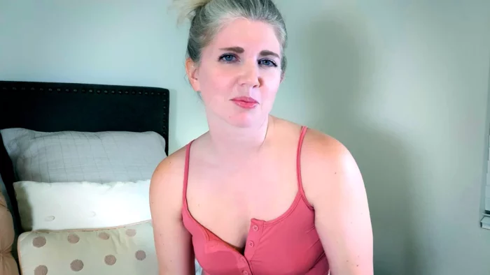 Losing Your Blowjob Virginity To You Best Friend From College - HOUSEWIFE GINGER - MP4