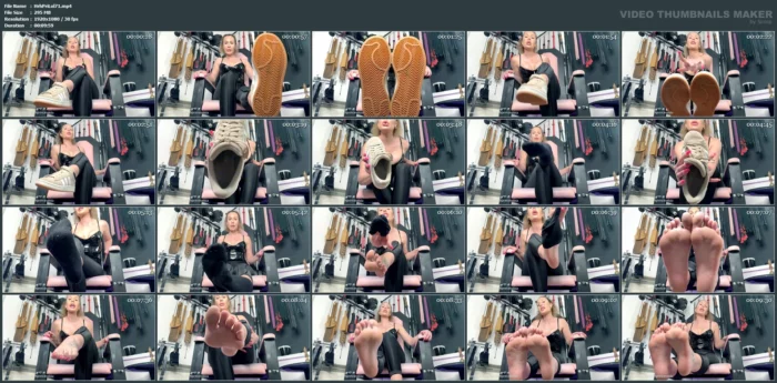 POV Sweaty Foot Worship - HRH PRINCESS LOLA - MP4