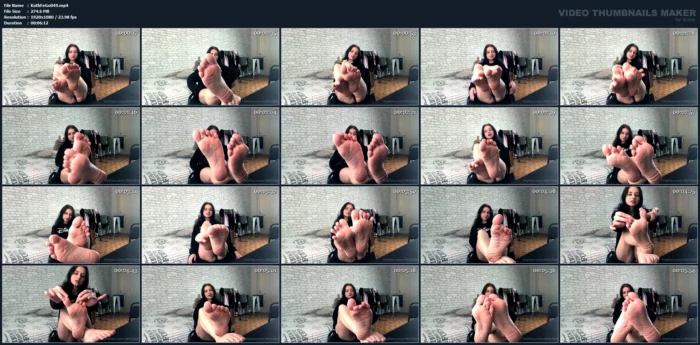 Don't Resist Your Desires - Get Down On Your Knees And Start Licking My Feet! - KATHRYNNE FEET GODDESS / MISS KATRIN - MP4