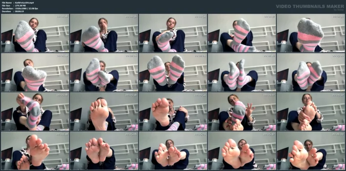 I Tease You With My Feet In Socks, Then I Take Them Off And Show You My Soft And Tender Soles! - KATHRYNNE FEET GODDESS / MISS KATRIN - MP4